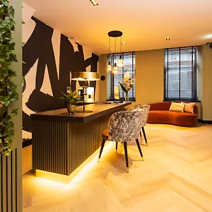 **** Hotel Huygens Place Nederland